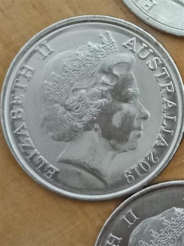 Weird-2019-No-Irb-5-Cent-Coins